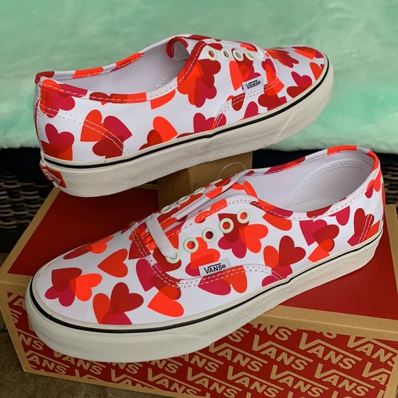 VANS AUTHENTIC Valentines Hearts True White/Fchspr - Picture 7 of 14